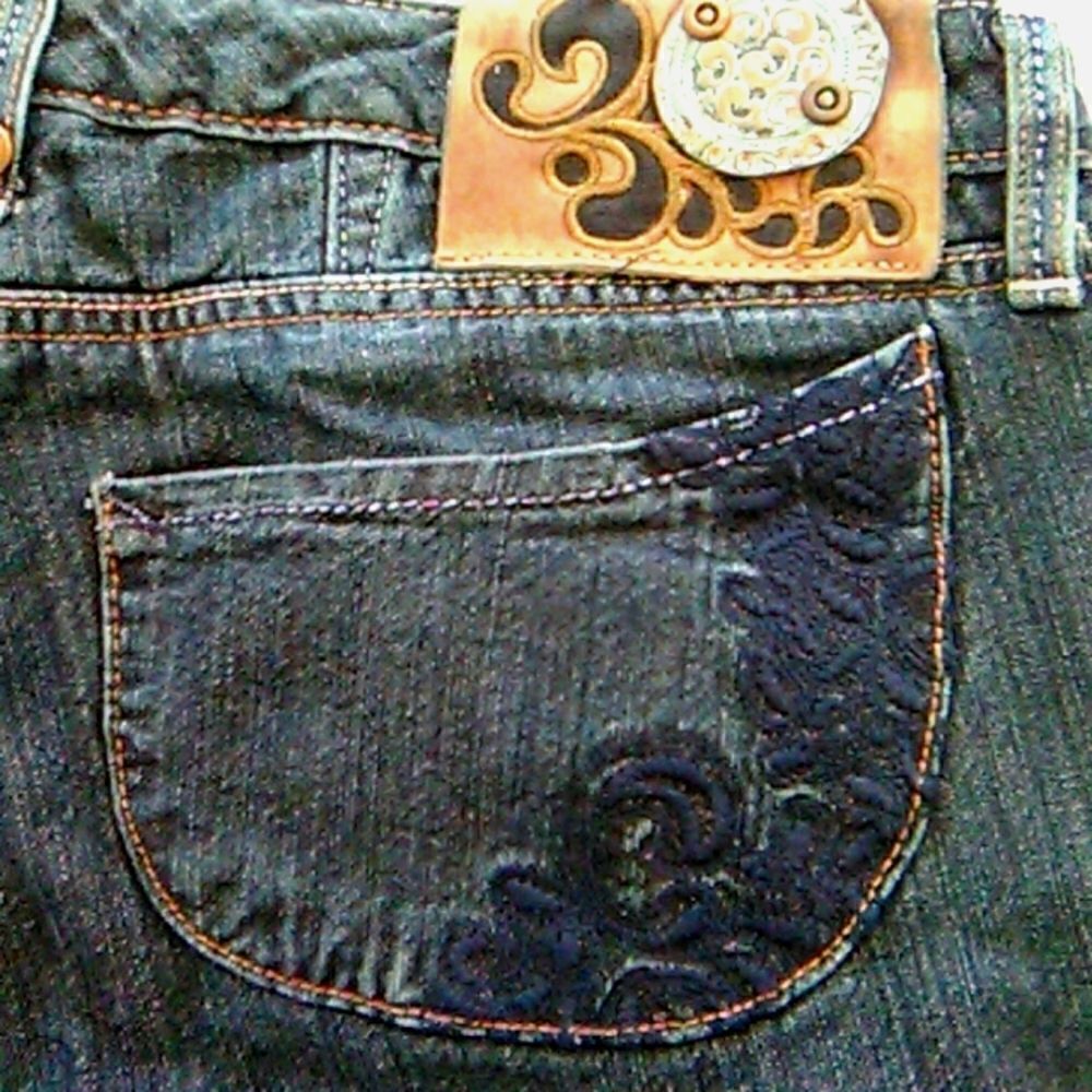 House of Dereon Boot Cut Jeans - Picture 8 of 15